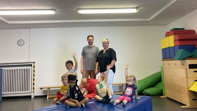Schall und Hall reduzieren – Laute Räume leiser machen